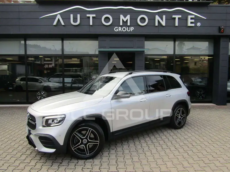 2023 Mercedes Benz GLB 220