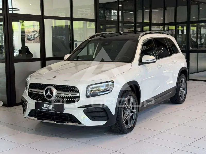 2023 Mercedes Benz GLB 220