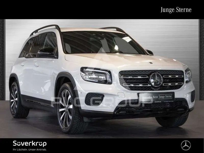2023 Mercedes Benz GLB 220