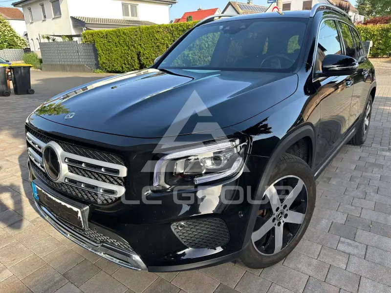 2023 Mercedes Benz GLB 220