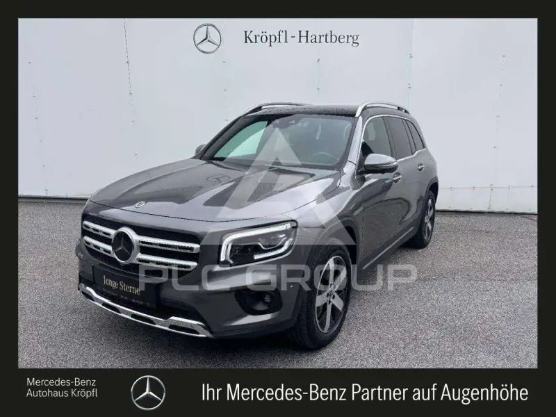 2023 Mercedes Benz GLB 220