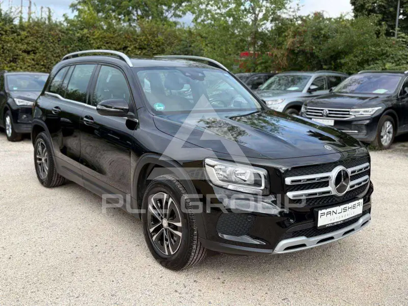 2023 Mercedes Benz GLB 220