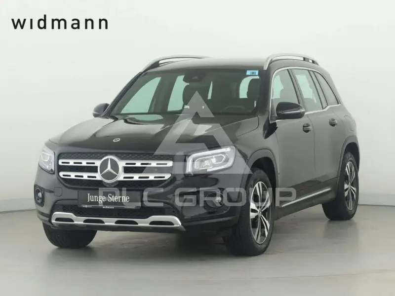 2023 Mercedes Benz GLB 220