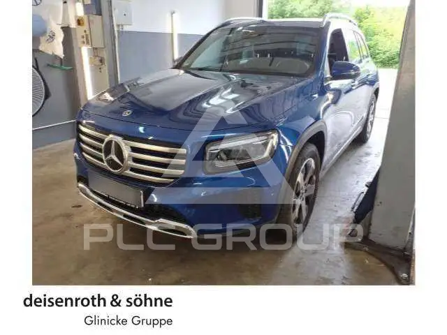 2023 Mercedes Benz GLB 220