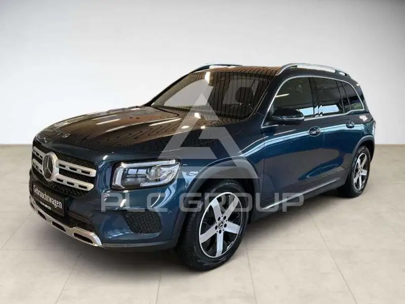 2023 Mercedes Benz GLB 220