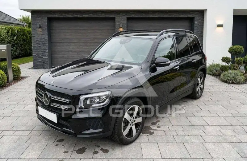 2023 Mercedes Benz GLB 220