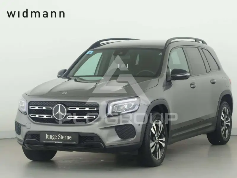 2023 Mercedes Benz GLB 220