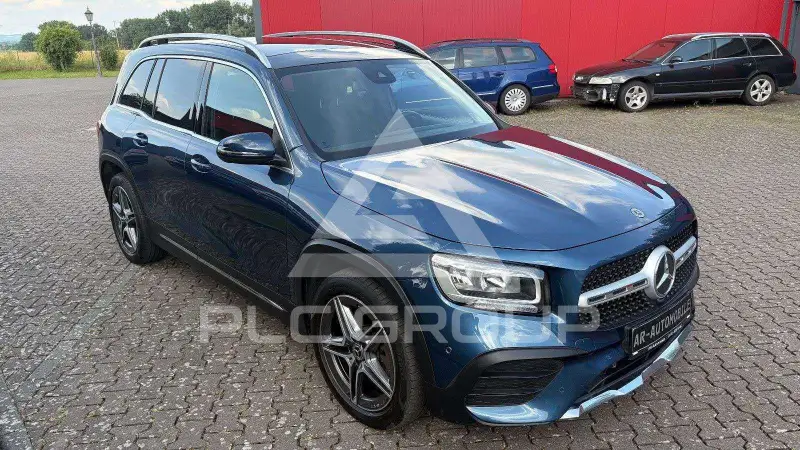 2023 Mercedes Benz GLB 220