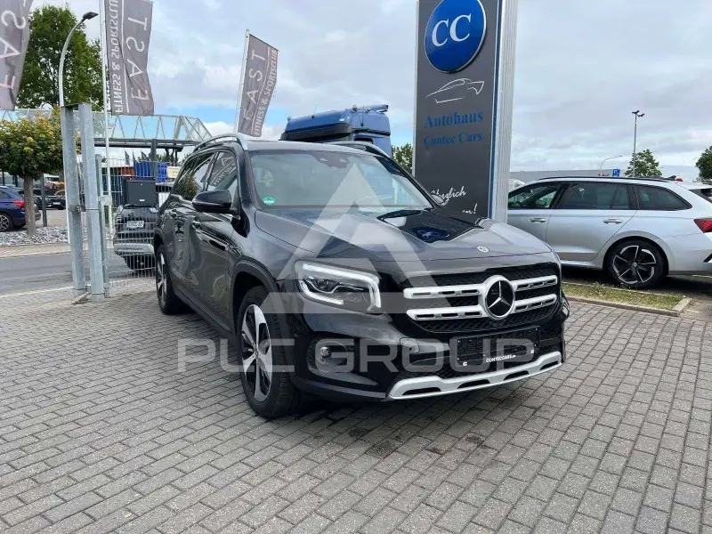 2023 Mercedes Benz GLB 220