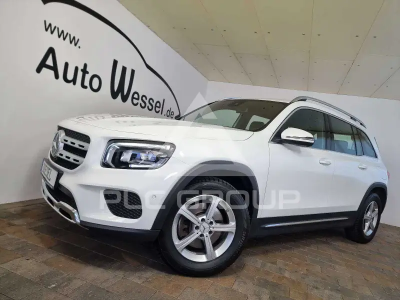 2023 Mercedes Benz GLB 220