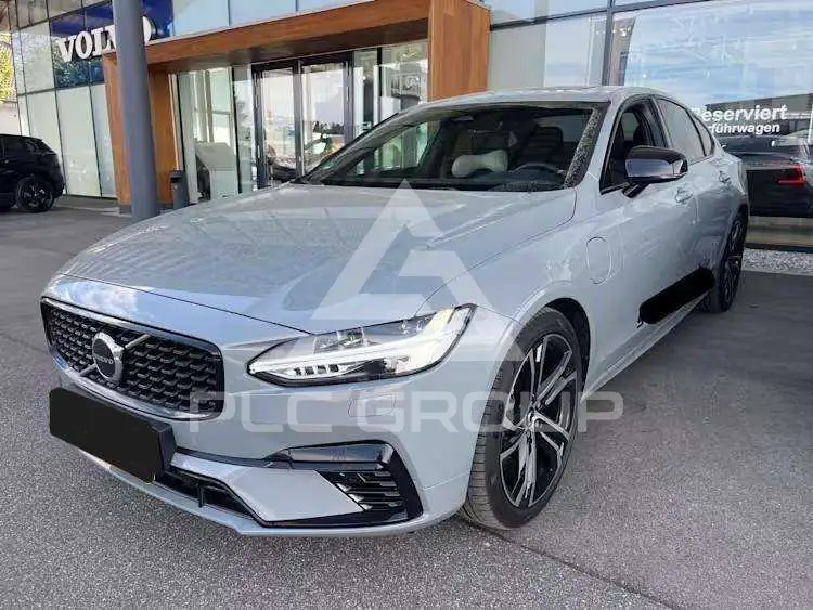 2023 Volvo S90