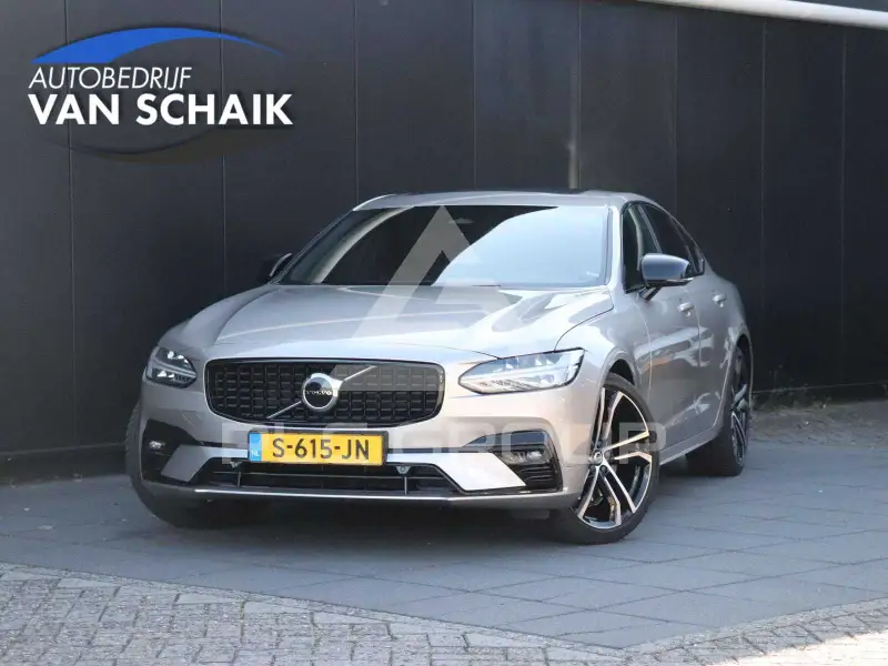 2023 Volvo S90