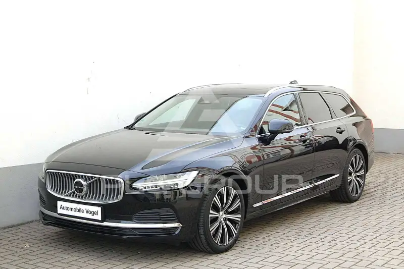 2023 Volvo V90