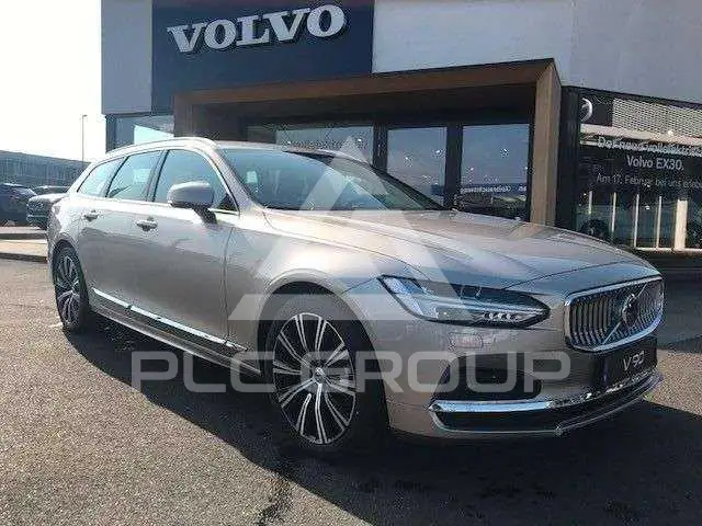 2023 Volvo V90