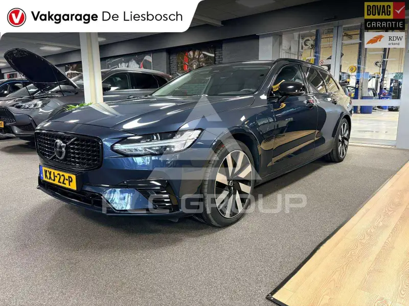 2023 Volvo V90