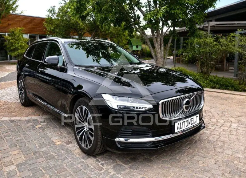 2023 Volvo V90