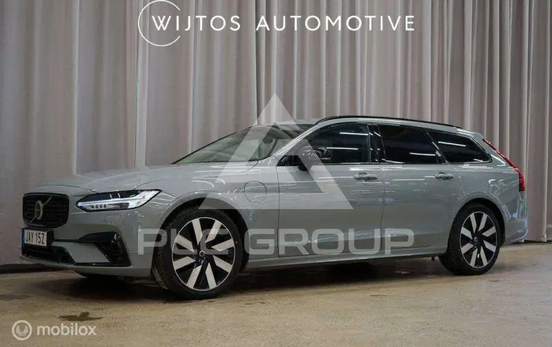 2023 Volvo V90