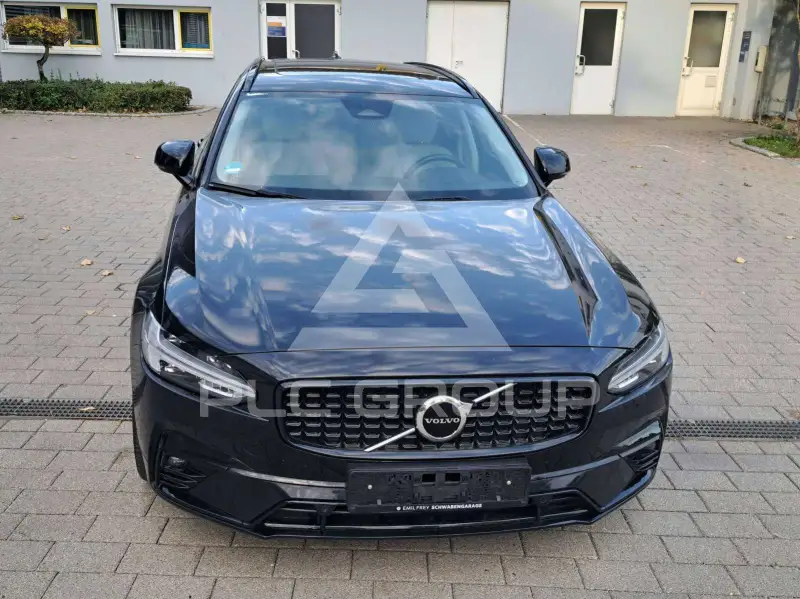 2023 Volvo V90