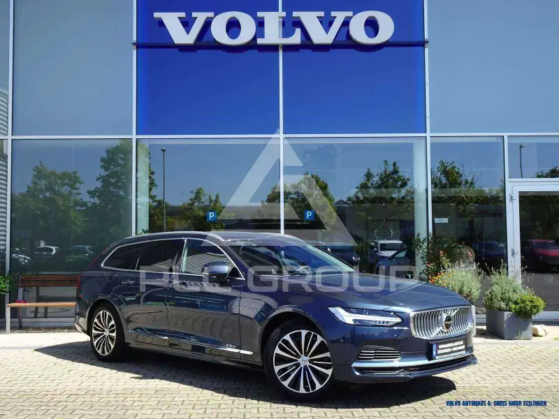 2023 Volvo V90