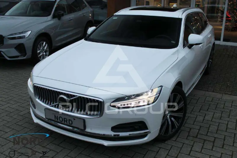 2023 Volvo V90