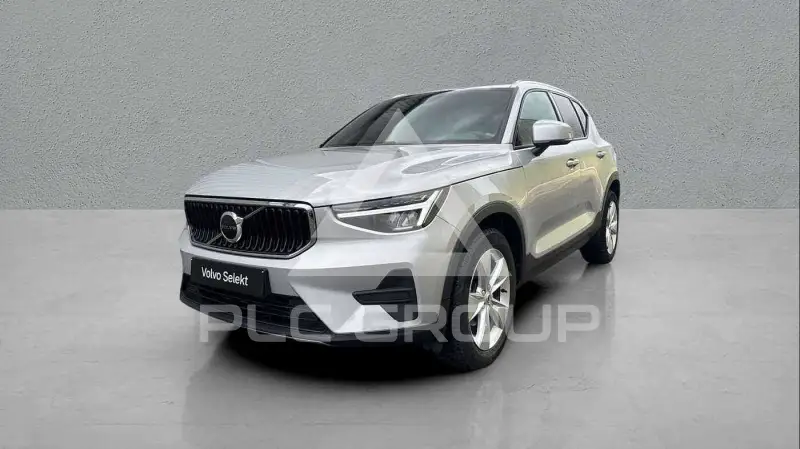 2023 Volvo XC40