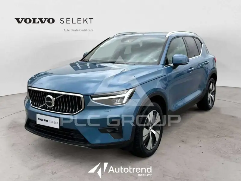2023 Volvo XC40