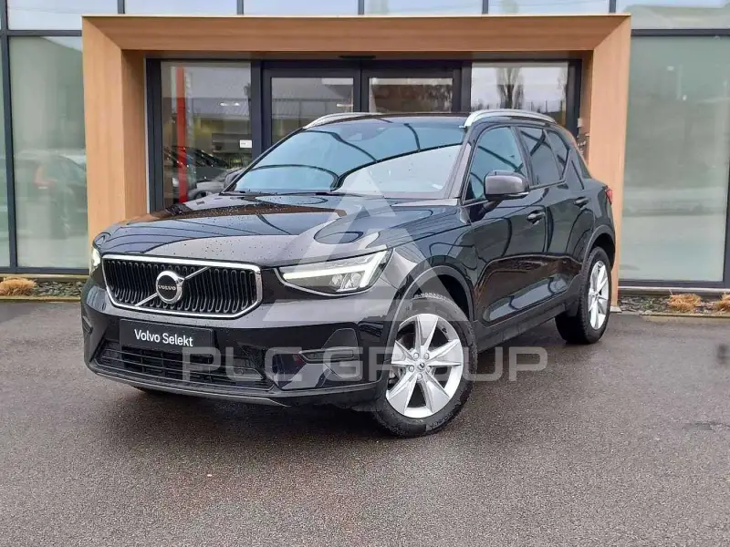 2023 Volvo XC40
