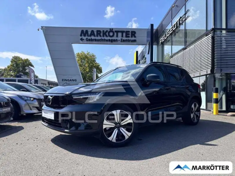 2023 Volvo XC40