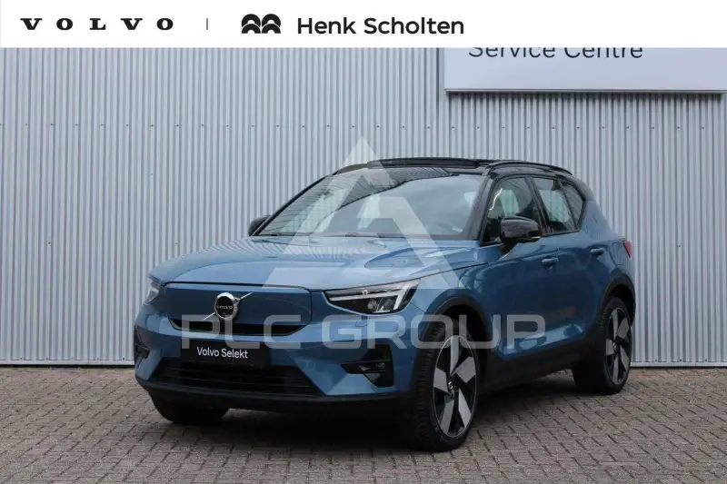 2023 Volvo XC40