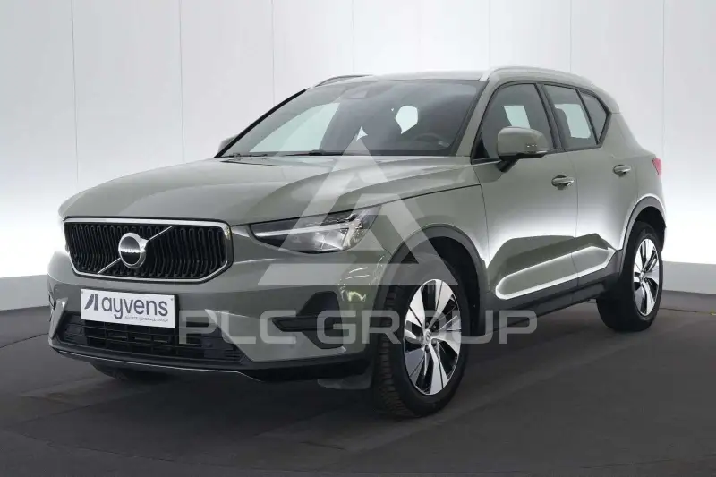 2023 Volvo XC40