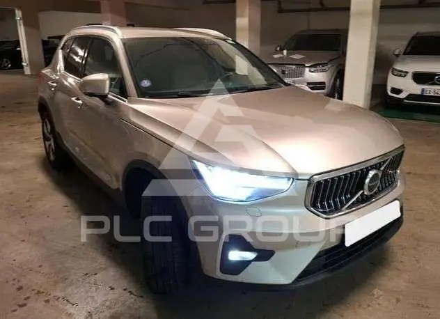 2023 Volvo XC40