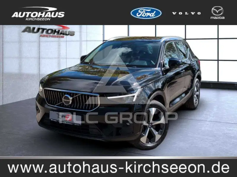 2023 Volvo XC40