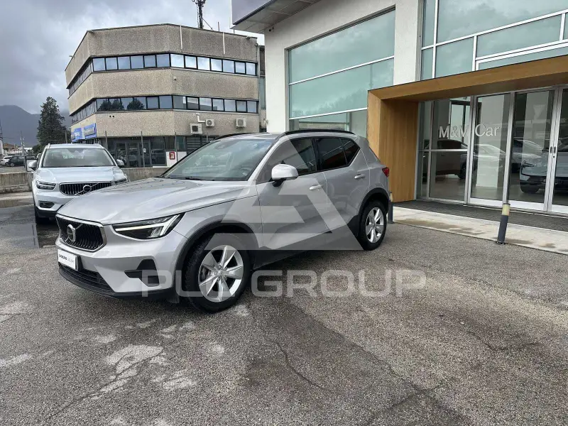 2023 Volvo XC40