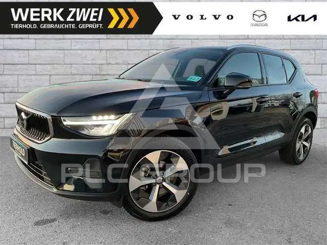 2023 Volvo XC40