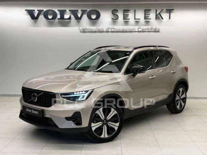 2023 Volvo XC40