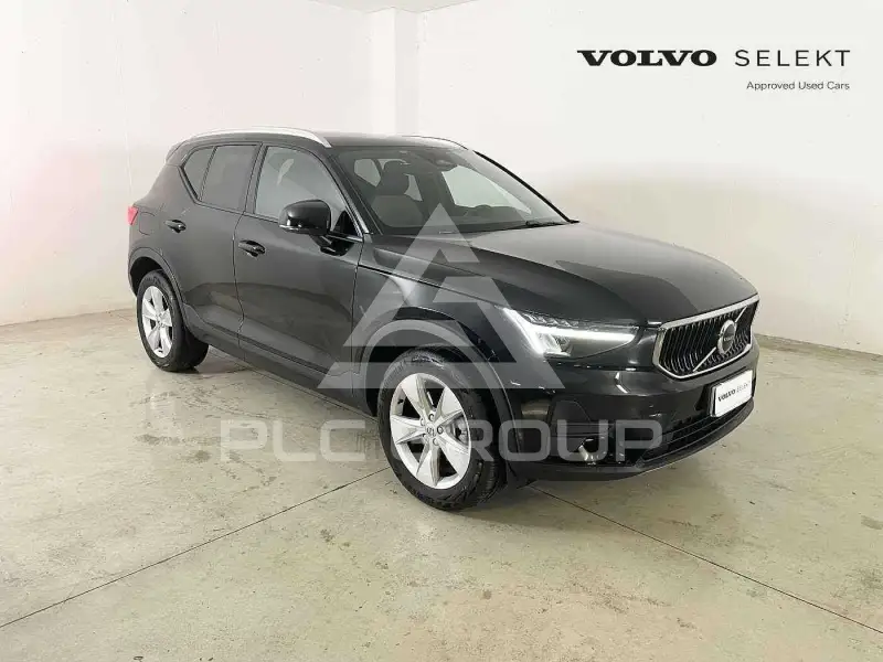 2023 Volvo XC40