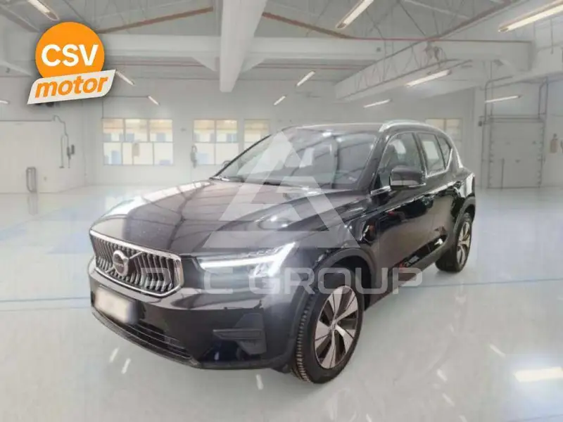 2023 Volvo XC40