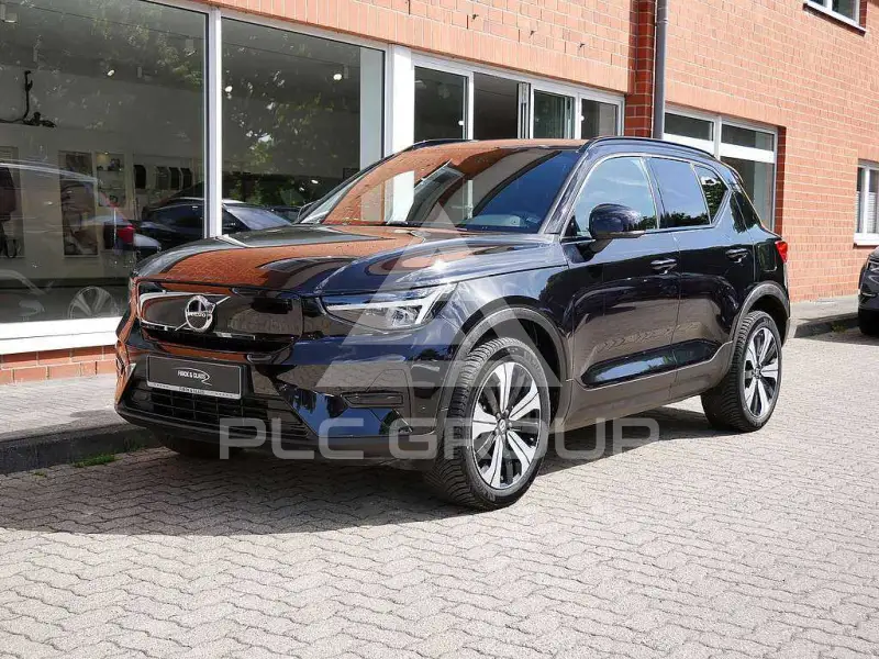 2023 Volvo XC40