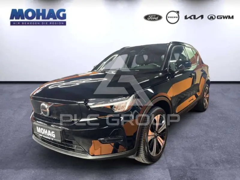 2023 Volvo XC40
