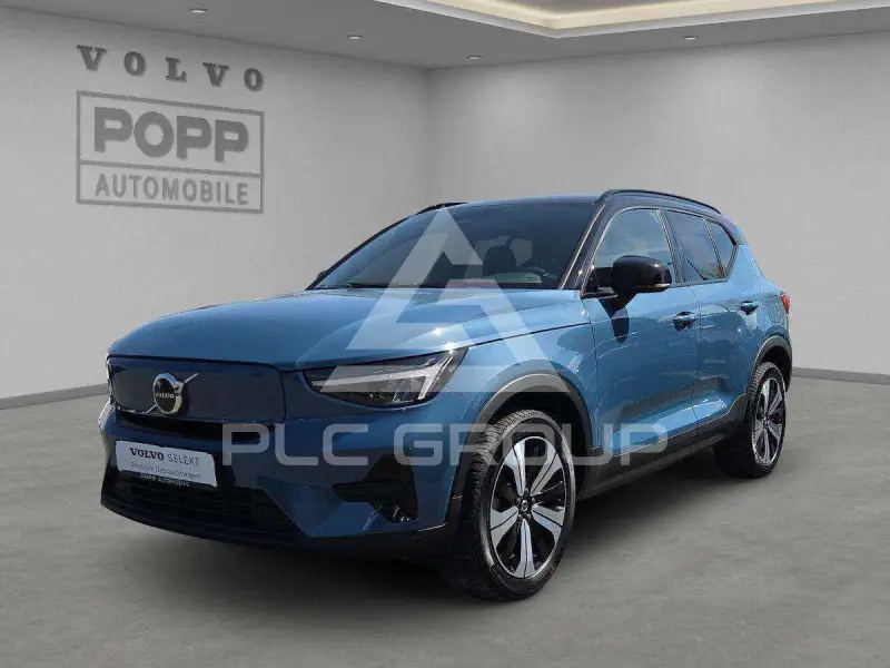 2023 Volvo XC40