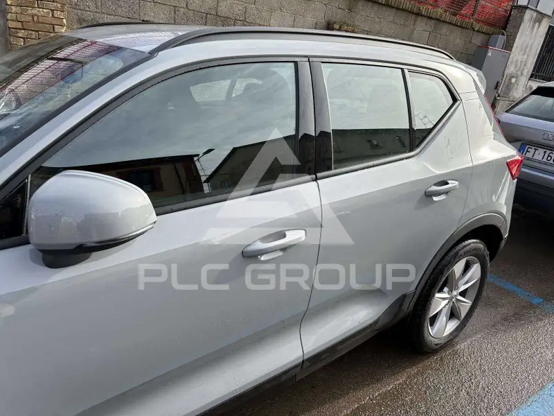 2023 Volvo XC40