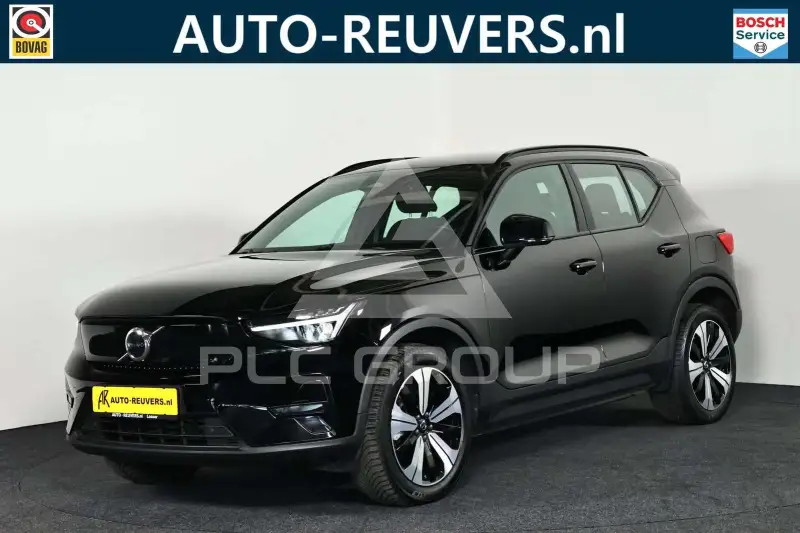 2023 Volvo XC40