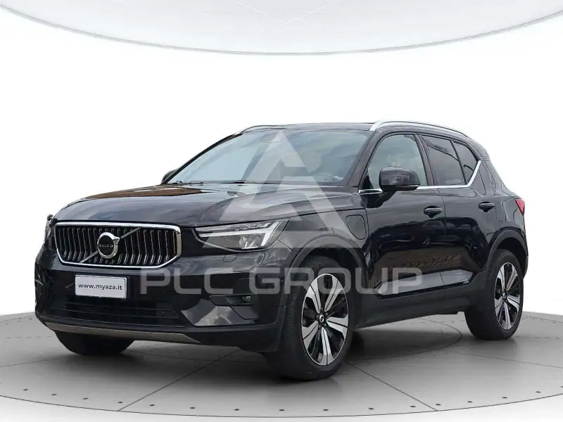 2023 Volvo XC40