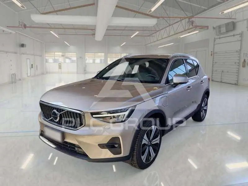 2023 Volvo XC40