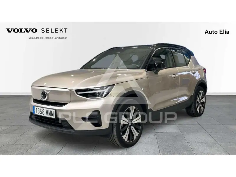 2023 Volvo XC40