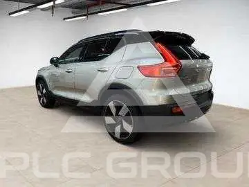 2023 Volvo XC40