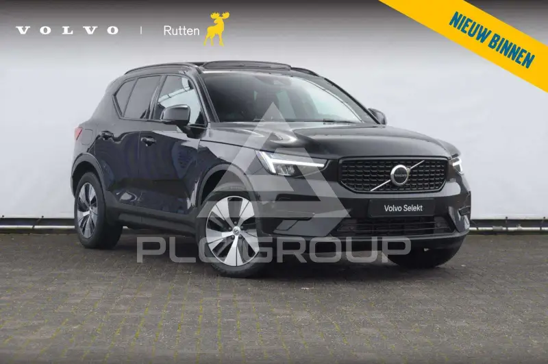 2023 Volvo XC40