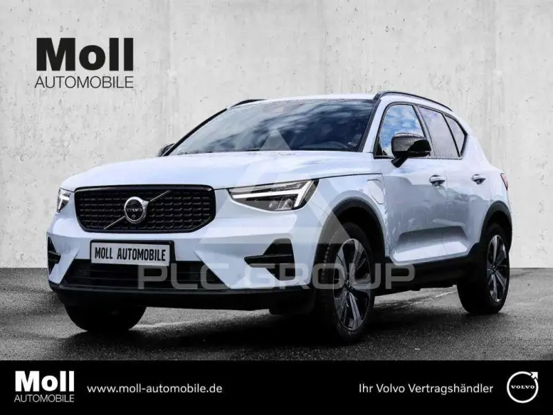 2023 Volvo XC40