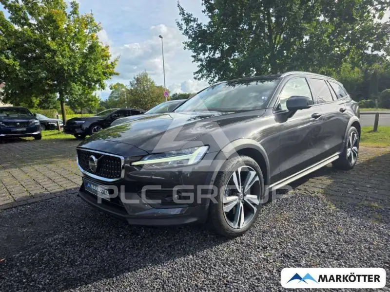 2023 Volvo V60