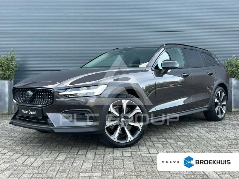 2023 Volvo V60